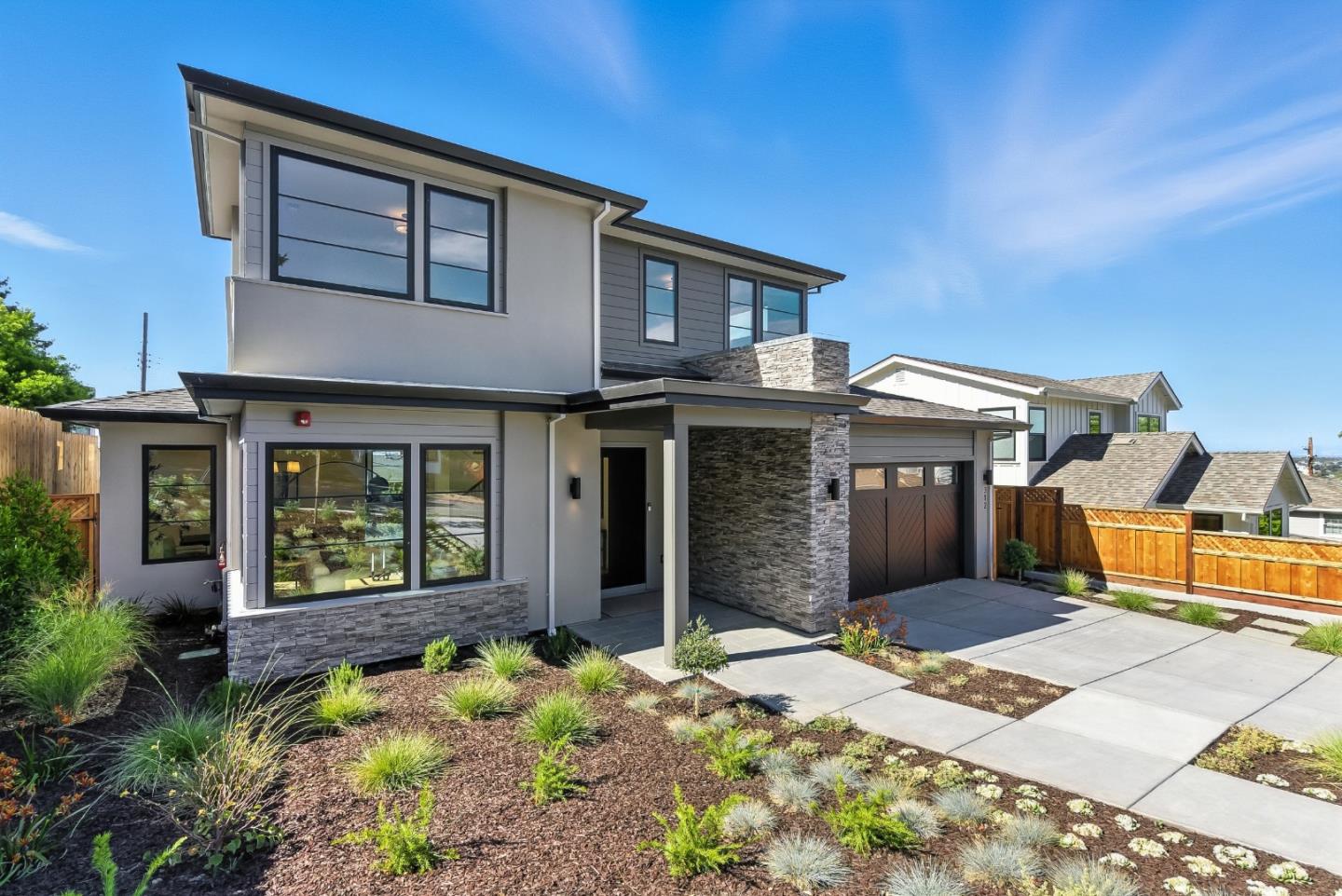 Detail Gallery Image 1 of 49 For 312 W 39th Ave, San Mateo,  CA 94403 - 4 Beds | 3/1 Baths