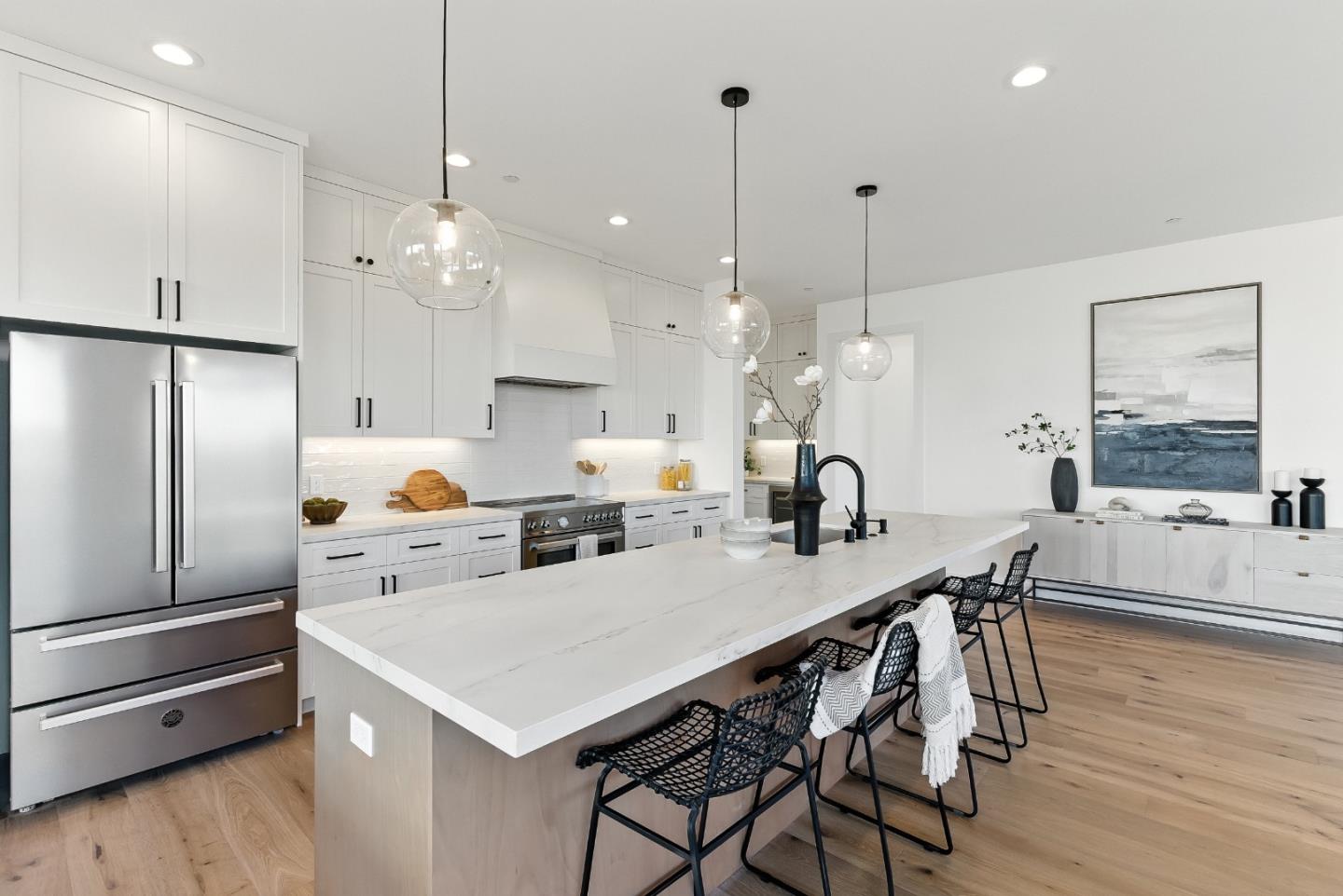 Detail Gallery Image 12 of 49 For 312 W 39th Ave, San Mateo,  CA 94403 - 4 Beds | 3/1 Baths