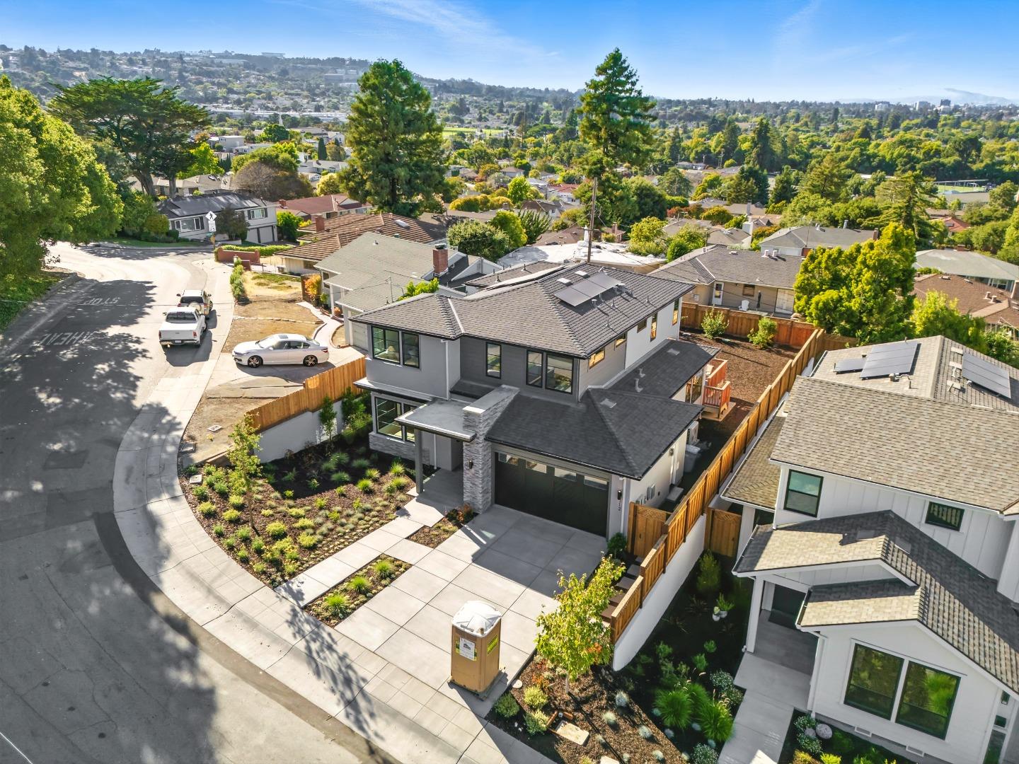 Detail Gallery Image 43 of 49 For 312 W 39th Ave, San Mateo,  CA 94403 - 4 Beds | 3/1 Baths