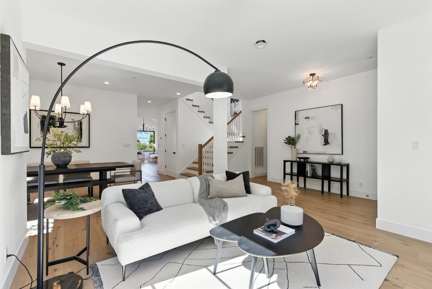 Detail Gallery Image 8 of 49 For 312 W 39th Ave, San Mateo,  CA 94403 - 4 Beds | 3/1 Baths