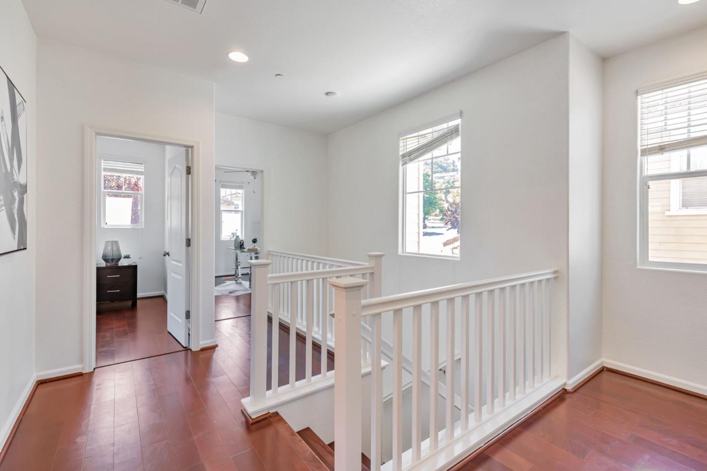Detail Gallery Image 8 of 20 For 8940 Acorn Way, Gilroy,  CA 95020 - 4 Beds | 2/1 Baths