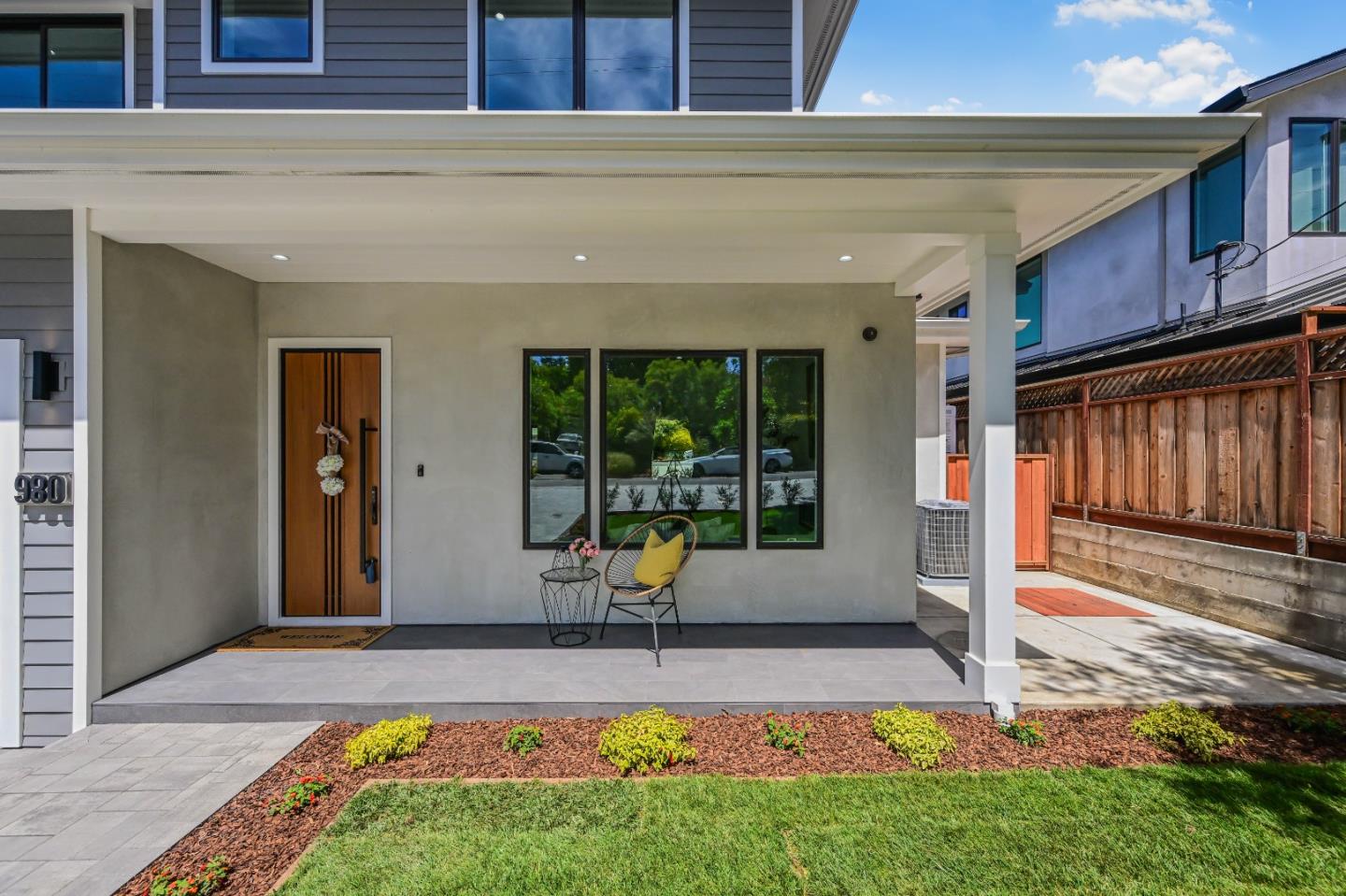 Detail Gallery Image 5 of 44 For 980 Lucky Ave, Menlo Park,  CA 94025 - 4 Beds | 4/1 Baths