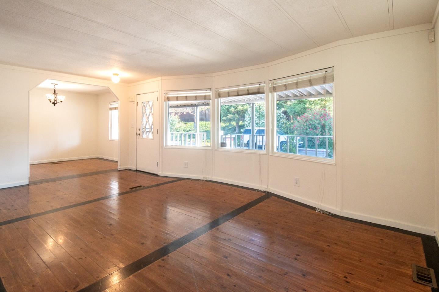 Detail Gallery Image 12 of 25 For 451 Millpond Dr #451,  San Jose,  CA 95125 - 2 Beds | 2 Baths