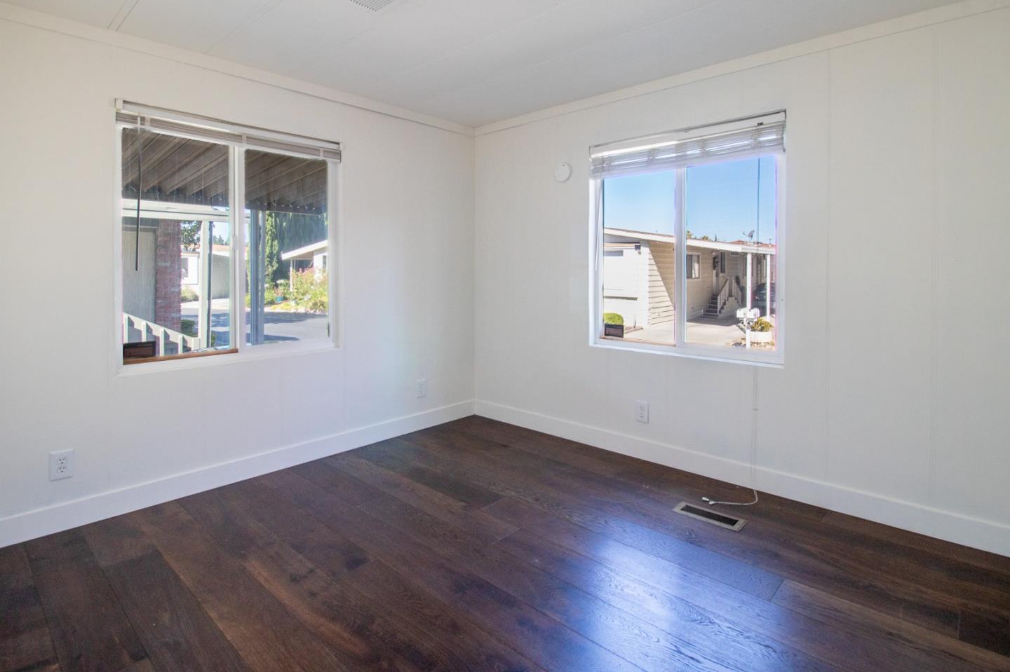 Detail Gallery Image 22 of 25 For 451 Millpond Dr #451,  San Jose,  CA 95125 - 2 Beds | 2 Baths