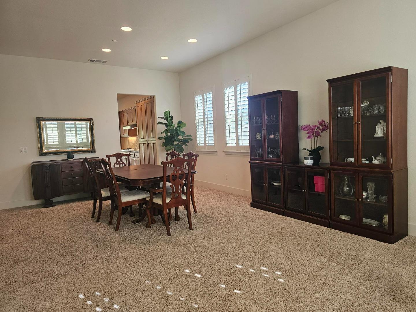 Detail Gallery Image 10 of 45 For 1703 Cobblefield Ln, Los Banos,  CA 93635 - 4 Beds | 2 Baths