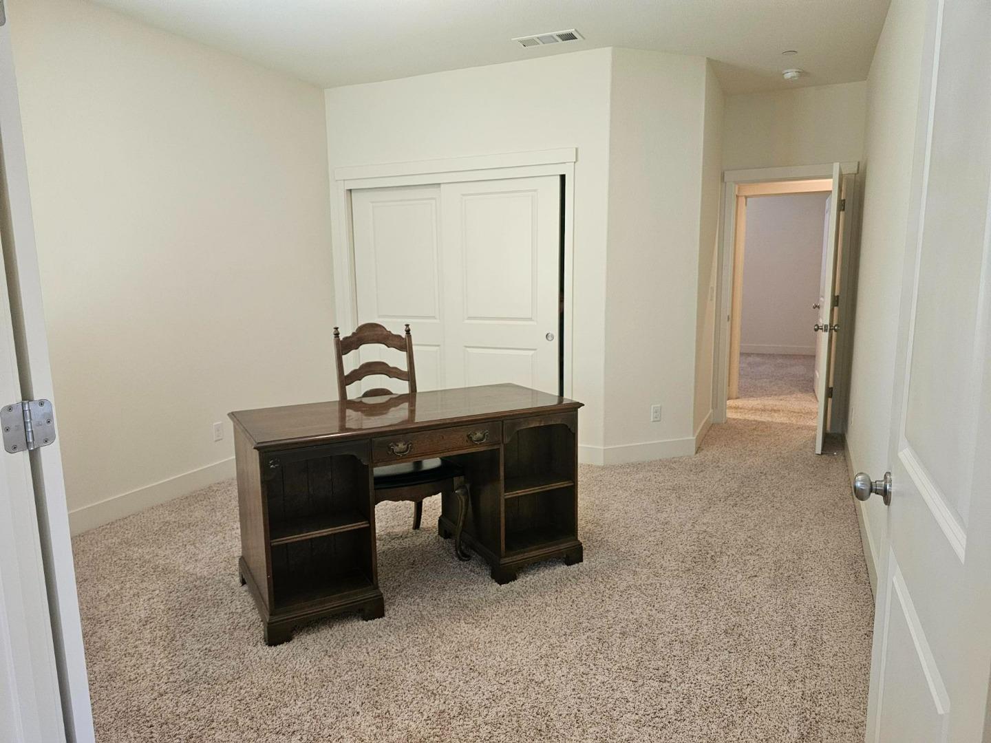 Detail Gallery Image 14 of 45 For 1703 Cobblefield Ln, Los Banos,  CA 93635 - 4 Beds | 2 Baths