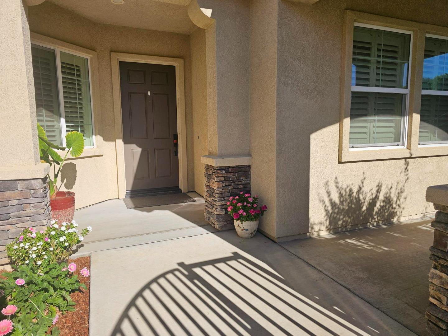 Detail Gallery Image 5 of 45 For 1703 Cobblefield Ln, Los Banos,  CA 93635 - 4 Beds | 2 Baths