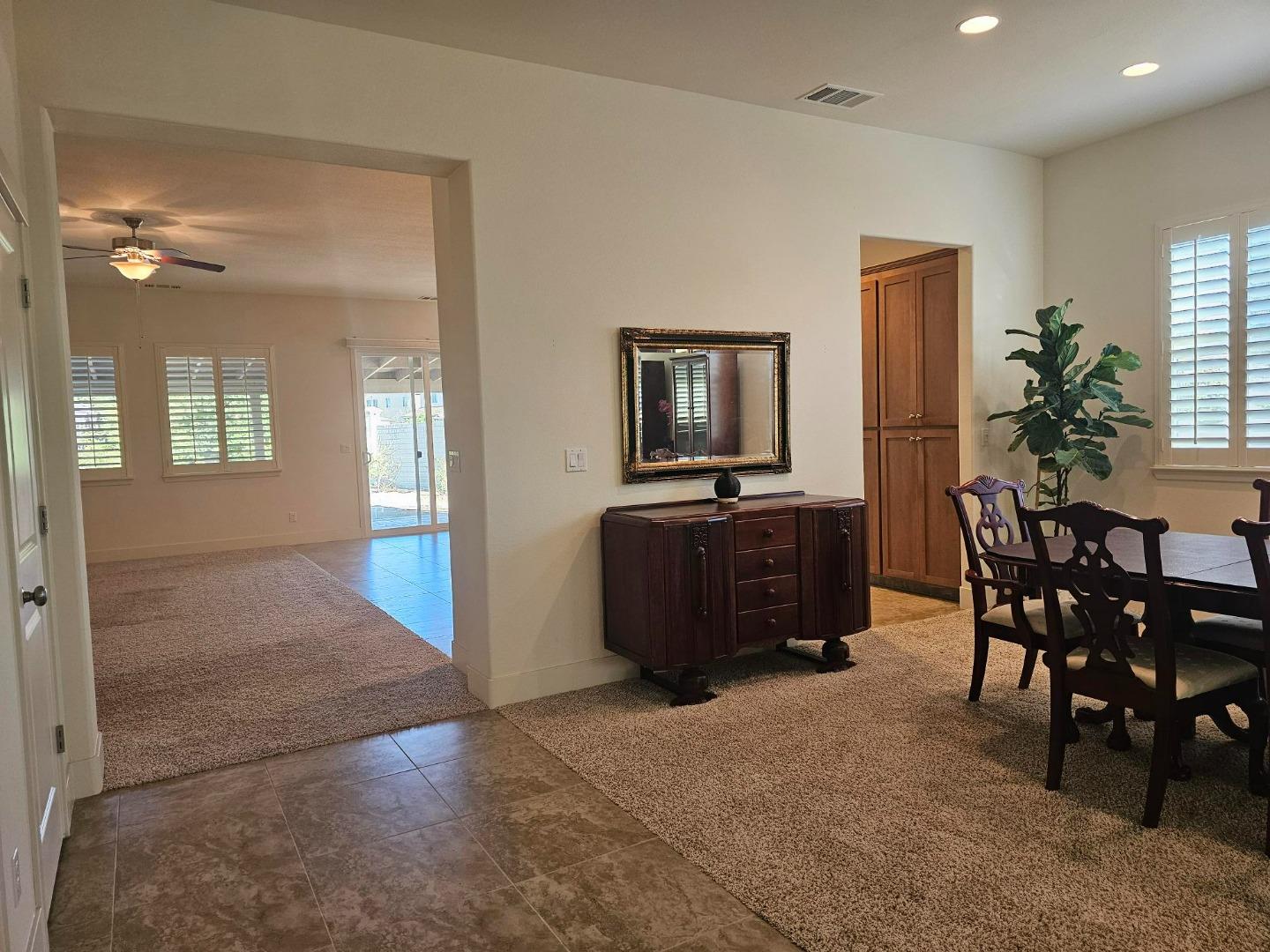Detail Gallery Image 8 of 45 For 1703 Cobblefield Ln, Los Banos,  CA 93635 - 4 Beds | 2 Baths