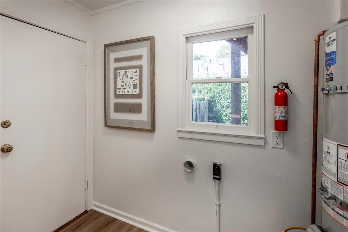 Detail Gallery Image 13 of 37 For 909 Myrtle St, San Jose,  CA 95126 - – Beds | – Baths