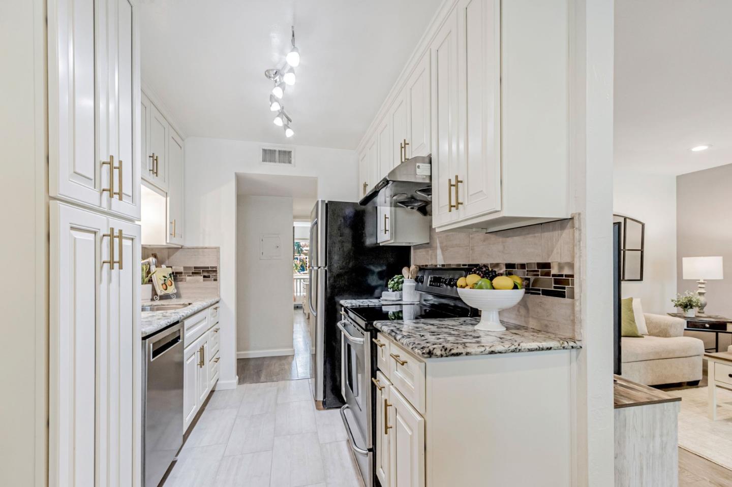Detail Gallery Image 10 of 40 For 276 Tradewinds Dr #4,  San Jose,  CA 95123 - 2 Beds | 2 Baths