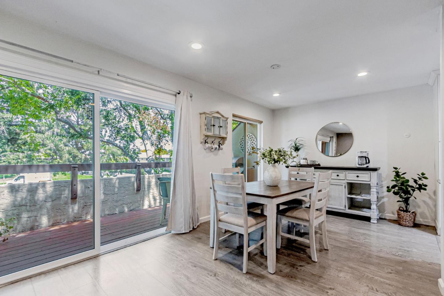 Detail Gallery Image 16 of 40 For 276 Tradewinds Dr #4,  San Jose,  CA 95123 - 2 Beds | 2 Baths