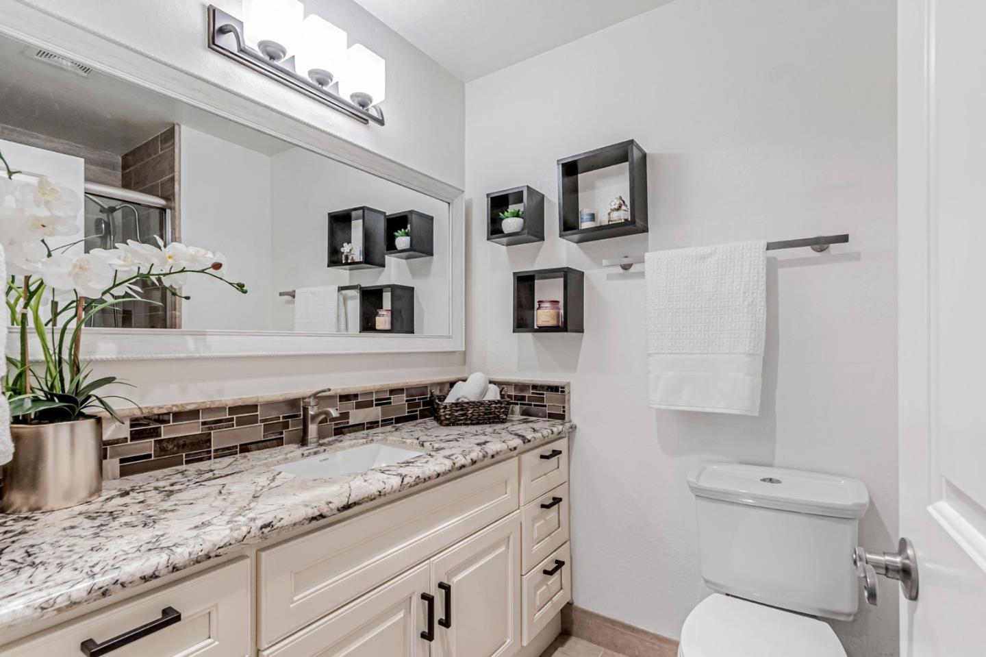 Detail Gallery Image 24 of 40 For 276 Tradewinds Dr #4,  San Jose,  CA 95123 - 2 Beds | 2 Baths