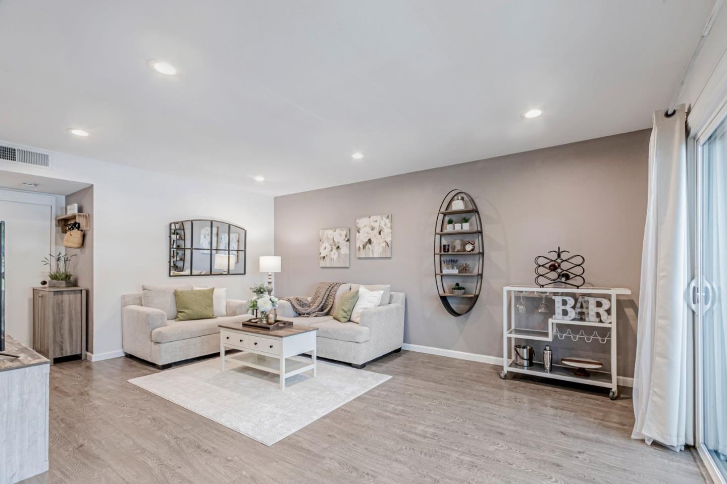 Detail Gallery Image 8 of 40 For 276 Tradewinds Dr #4,  San Jose,  CA 95123 - 2 Beds | 2 Baths