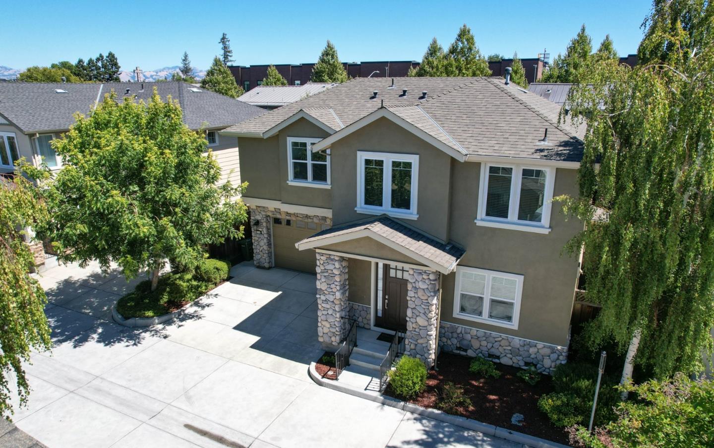 Detail Gallery Image 2 of 22 For 113 George Ct, Campbell,  CA 95008 - 4 Beds | 2/1 Baths