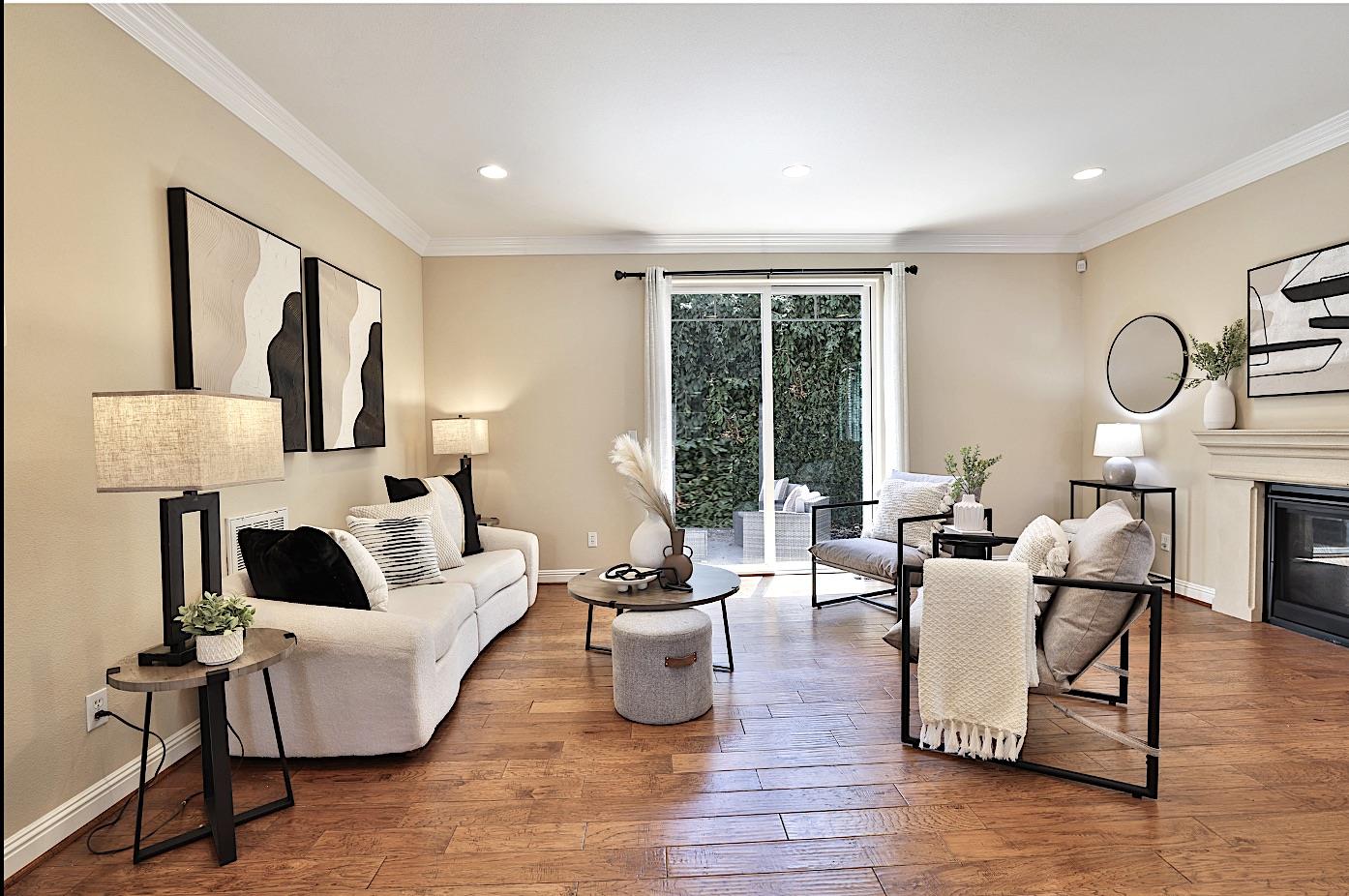 Detail Gallery Image 4 of 22 For 113 George Ct, Campbell,  CA 95008 - 4 Beds | 2/1 Baths