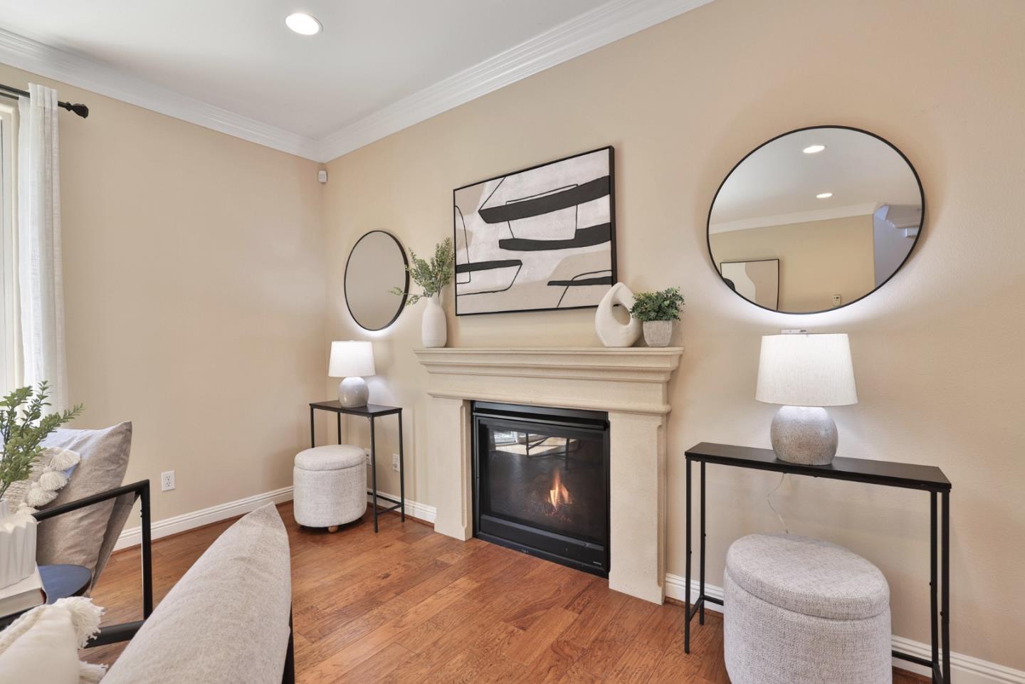 Detail Gallery Image 5 of 22 For 113 George Ct, Campbell,  CA 95008 - 4 Beds | 2/1 Baths