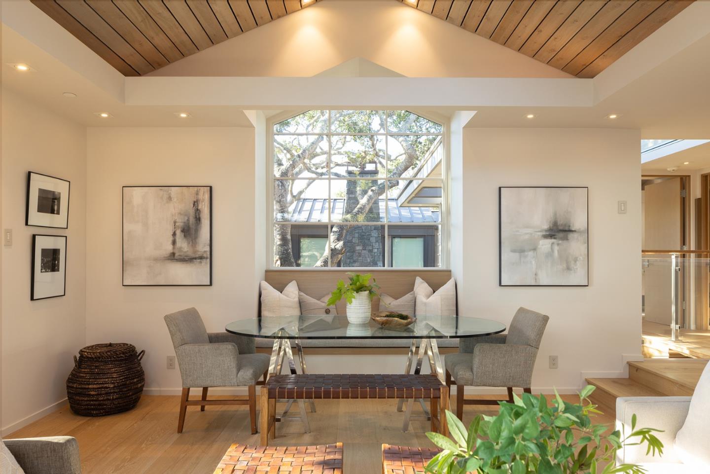 Detail Gallery Image 10 of 43 For 0 Casanova 7 Nw of Ocean, Carmel,  CA 93921 - 4 Beds | 4/1 Baths
