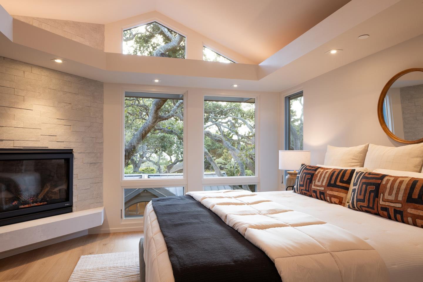 Detail Gallery Image 15 of 43 For 0 Casanova 7 Nw of Ocean, Carmel,  CA 93921 - 4 Beds | 4/1 Baths