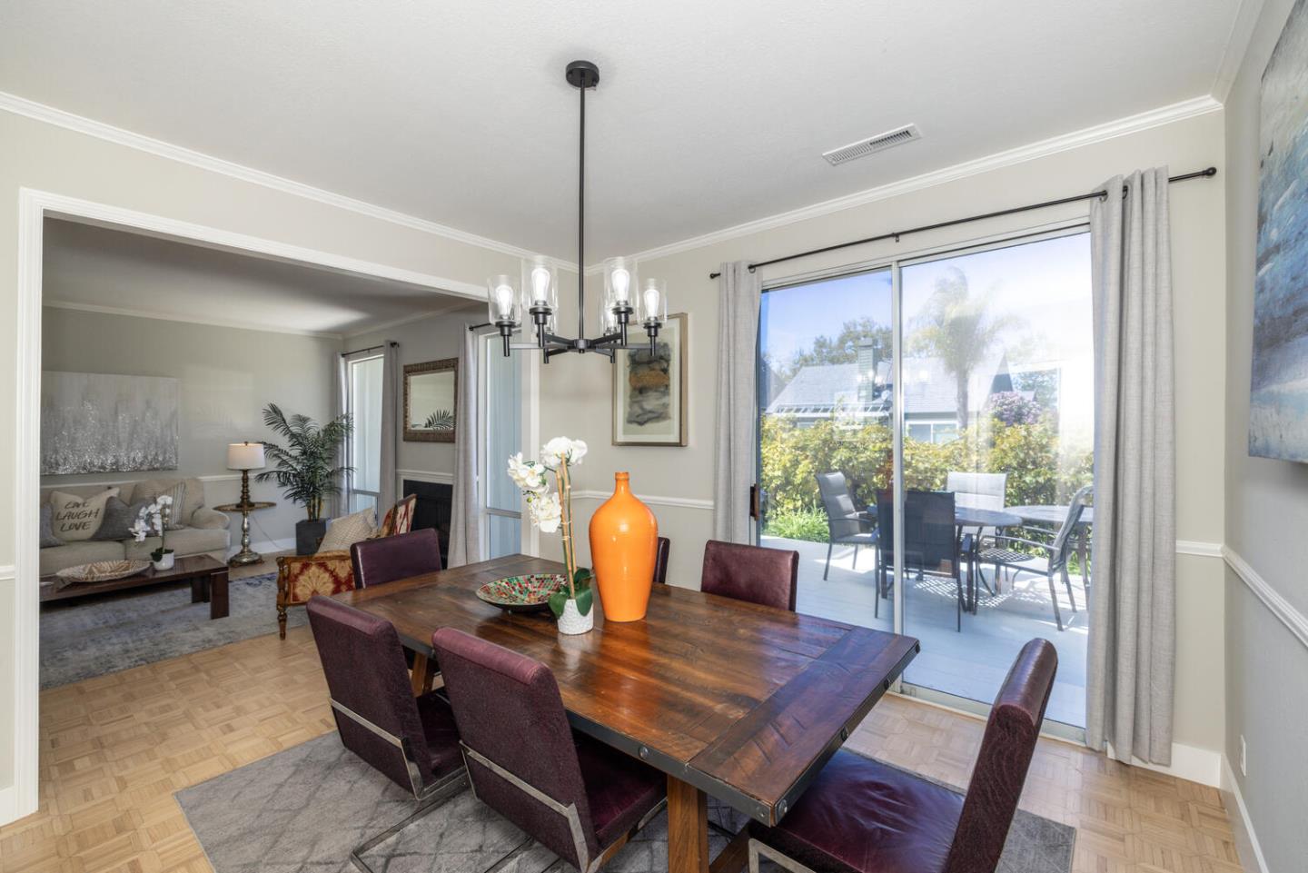 Detail Gallery Image 11 of 59 For 604 Waterbury, Foster City,  CA 94404 - 4 Beds | 2/1 Baths