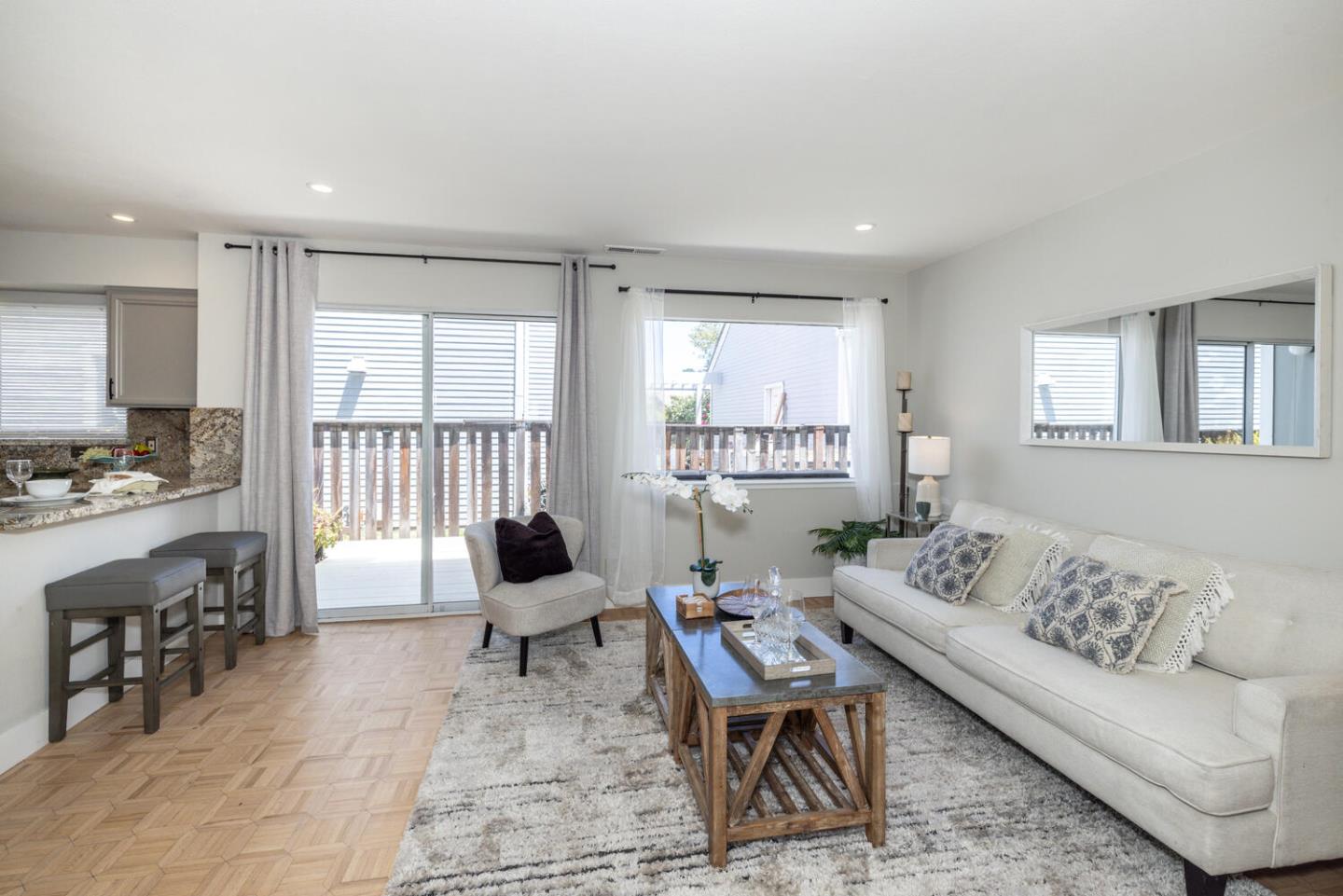 Detail Gallery Image 18 of 59 For 604 Waterbury, Foster City,  CA 94404 - 4 Beds | 2/1 Baths