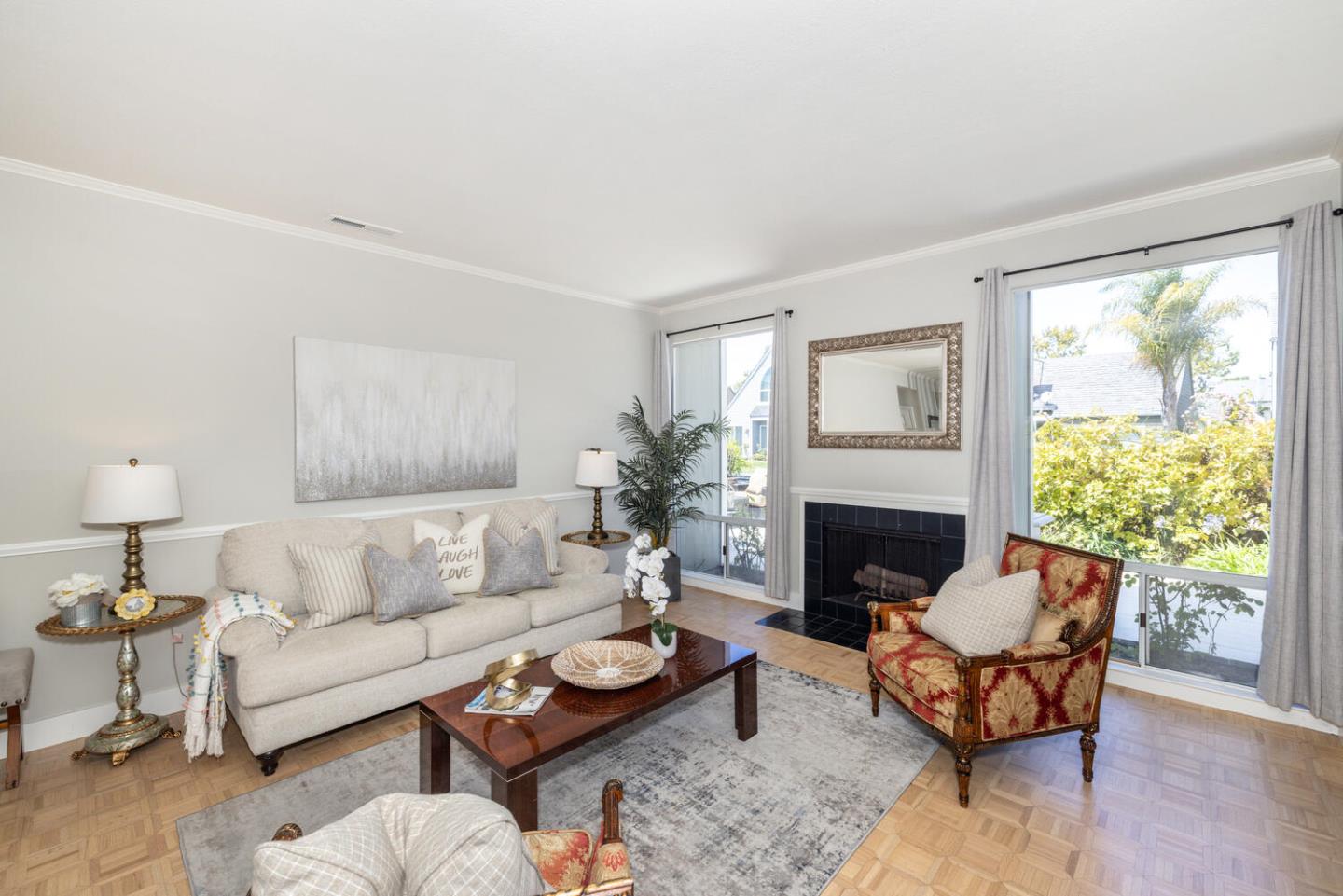 Detail Gallery Image 6 of 59 For 604 Waterbury, Foster City,  CA 94404 - 4 Beds | 2/1 Baths