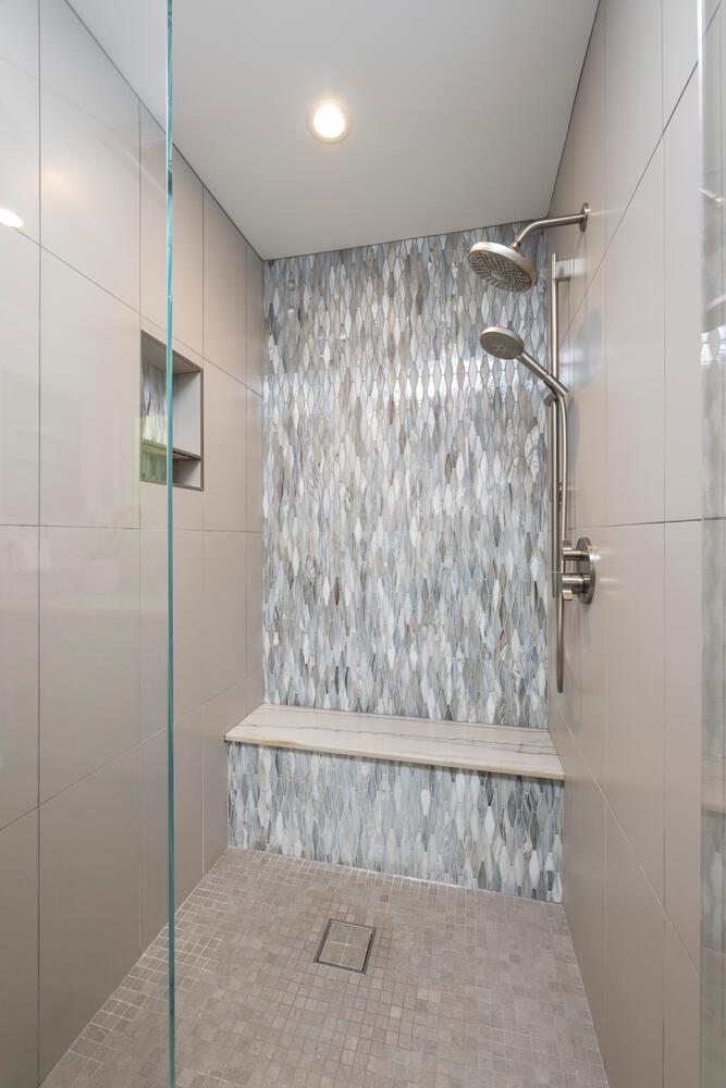 Detail Gallery Image 20 of 39 For 2721 Comstock Cir, Belmont,  CA 94002 - 5 Beds | 3/1 Baths
