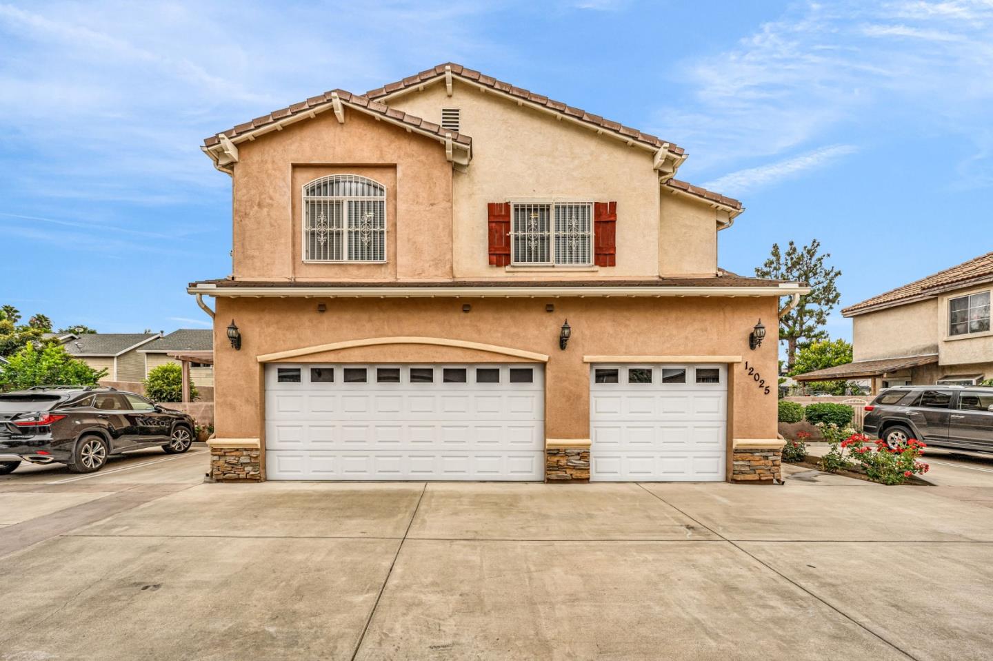 Detail Gallery Image 1 of 50 For 12025 Ferris Rd, El Monte,  CA 91732 - 4 Beds | 5 Baths