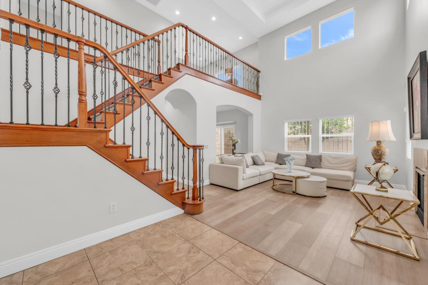Detail Gallery Image 6 of 50 For 12025 Ferris Rd, El Monte,  CA 91732 - 4 Beds | 5 Baths