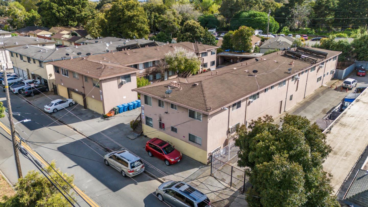 Detail Gallery Image 2 of 7 For 1838 W Bayshore Rd, East Palo Alto,  CA 94303 - – Beds | – Baths