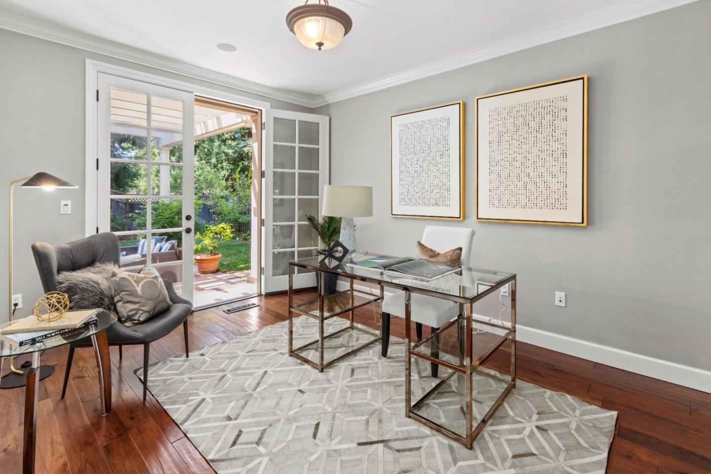 Detail Gallery Image 30 of 71 For 158 Seminary Dr, Menlo Park,  CA 94025 - 5 Beds | 3/1 Baths