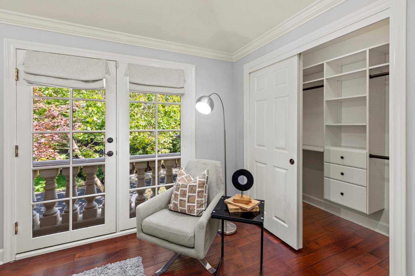 Detail Gallery Image 39 of 71 For 158 Seminary Dr, Menlo Park,  CA 94025 - 5 Beds | 3/1 Baths