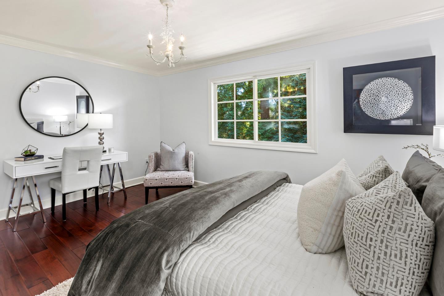 Detail Gallery Image 41 of 71 For 158 Seminary Dr, Menlo Park,  CA 94025 - 5 Beds | 3/1 Baths