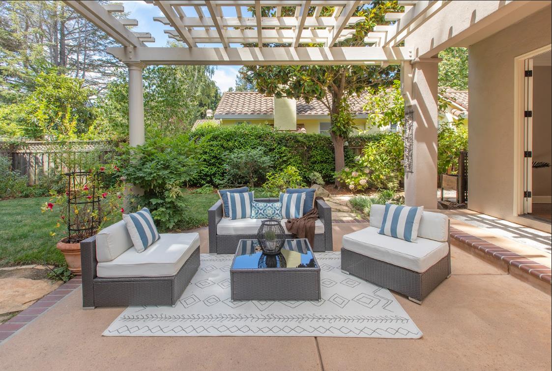 Detail Gallery Image 67 of 71 For 158 Seminary Dr, Menlo Park,  CA 94025 - 5 Beds | 3/1 Baths