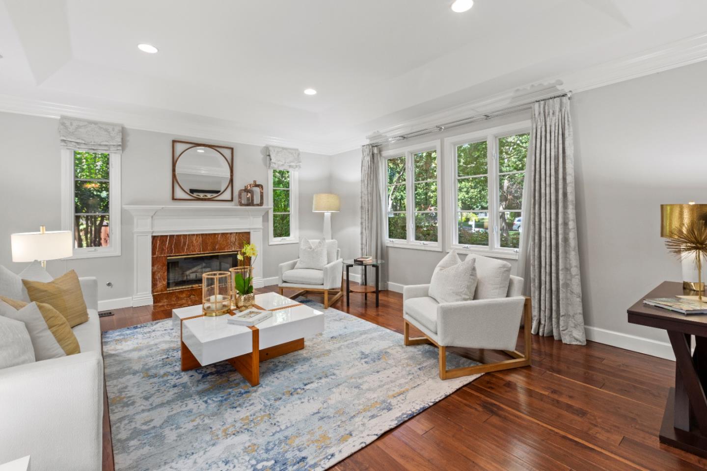 Detail Gallery Image 8 of 71 For 158 Seminary Dr, Menlo Park,  CA 94025 - 5 Beds | 3/1 Baths