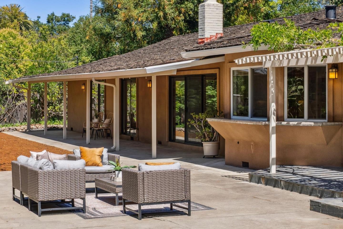 Detail Gallery Image 28 of 38 For 19521 Tweed Ct, Saratoga,  CA 95070 - 4 Beds | 3 Baths