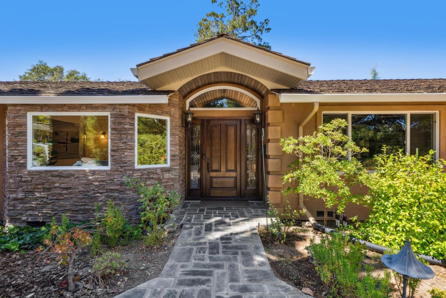 Detail Gallery Image 3 of 38 For 19521 Tweed Ct, Saratoga,  CA 95070 - 4 Beds | 3 Baths