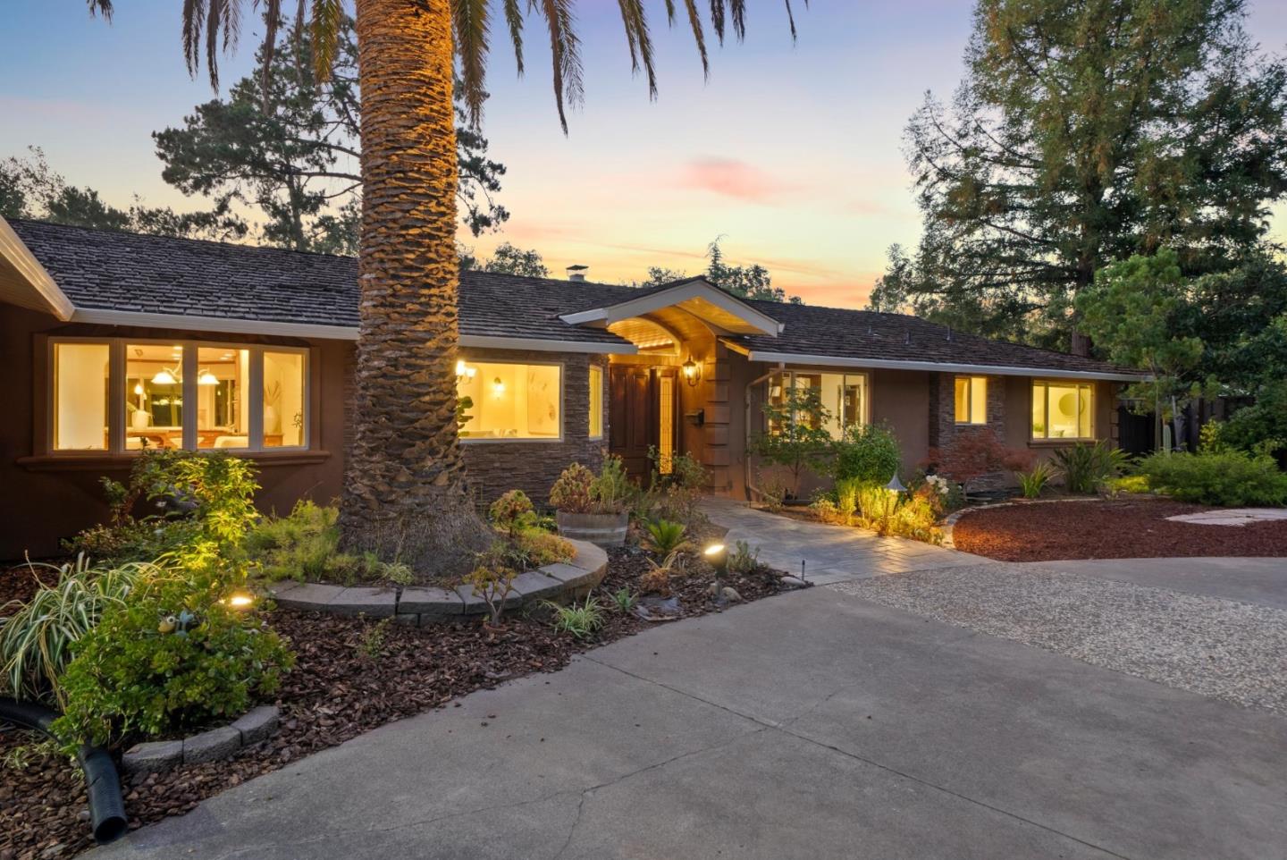 Detail Gallery Image 32 of 38 For 19521 Tweed Ct, Saratoga,  CA 95070 - 4 Beds | 3 Baths