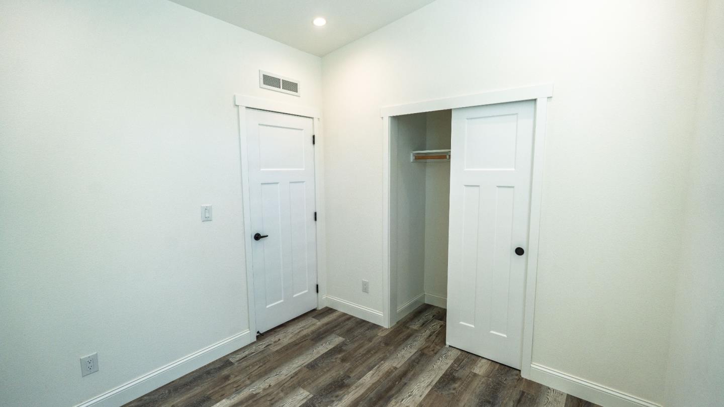 Detail Gallery Image 6 of 21 For 59 Crocker Ct #2,  San Jose,  CA 95111 - 2 Beds | 1 Baths