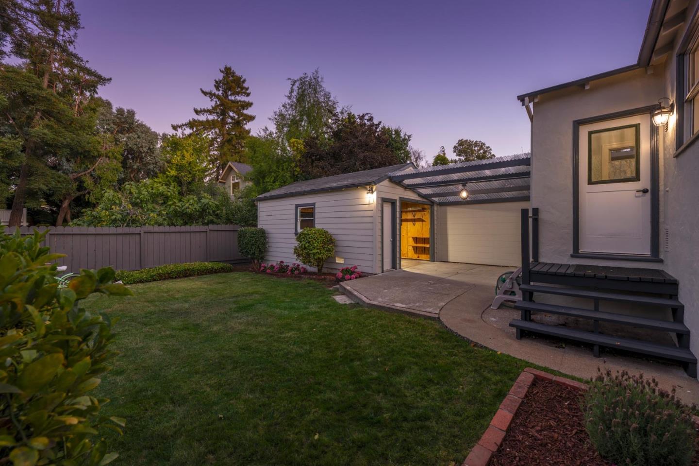 Detail Gallery Image 35 of 45 For 1411 Sanchez Ave, Burlingame,  CA 94010 - 2 Beds | 1 Baths