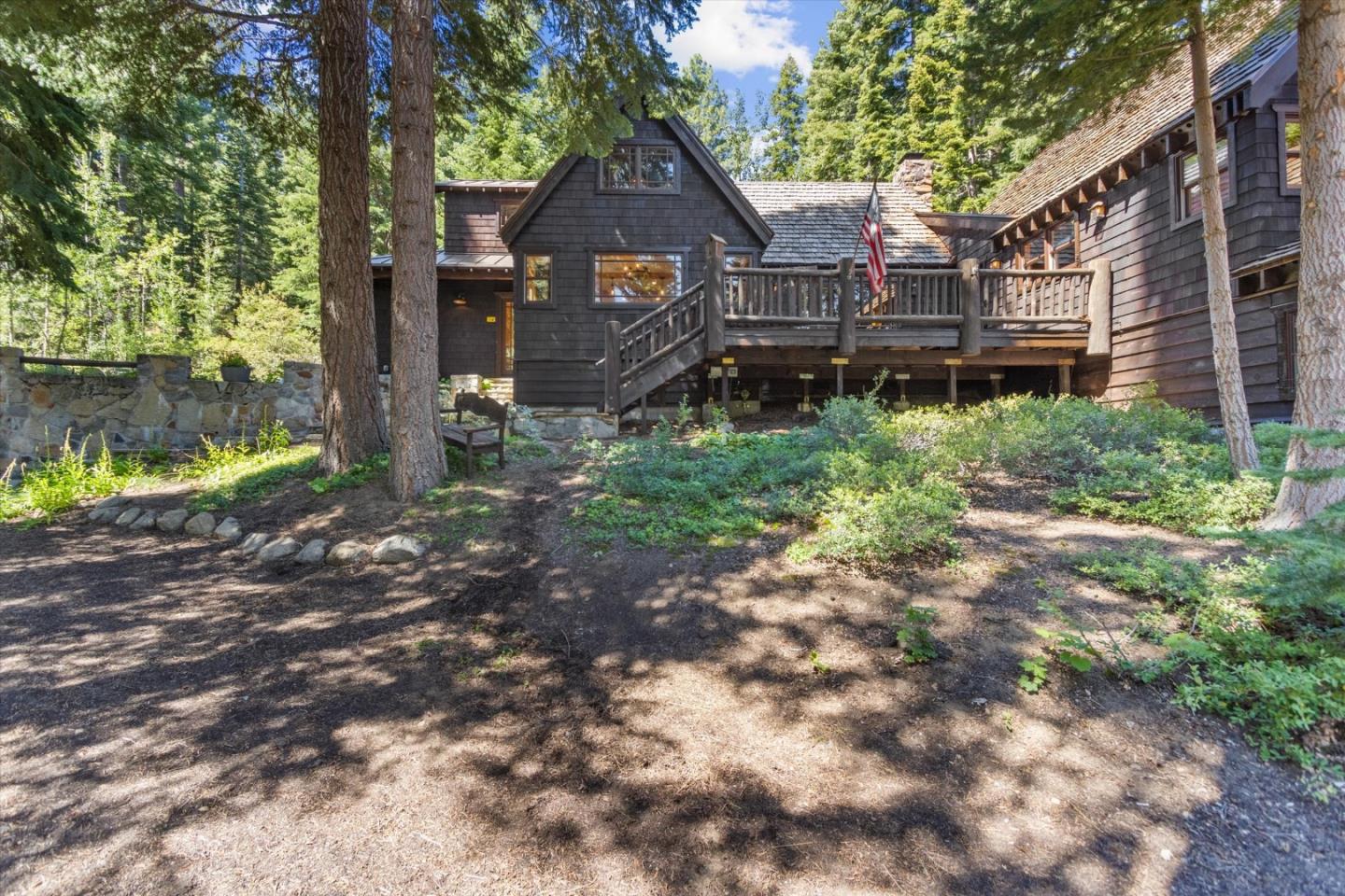 Detail Gallery Image 34 of 37 For 8814 Rubicon Dr, Tahoma,  CA 96142 - 4 Beds | 5 Baths