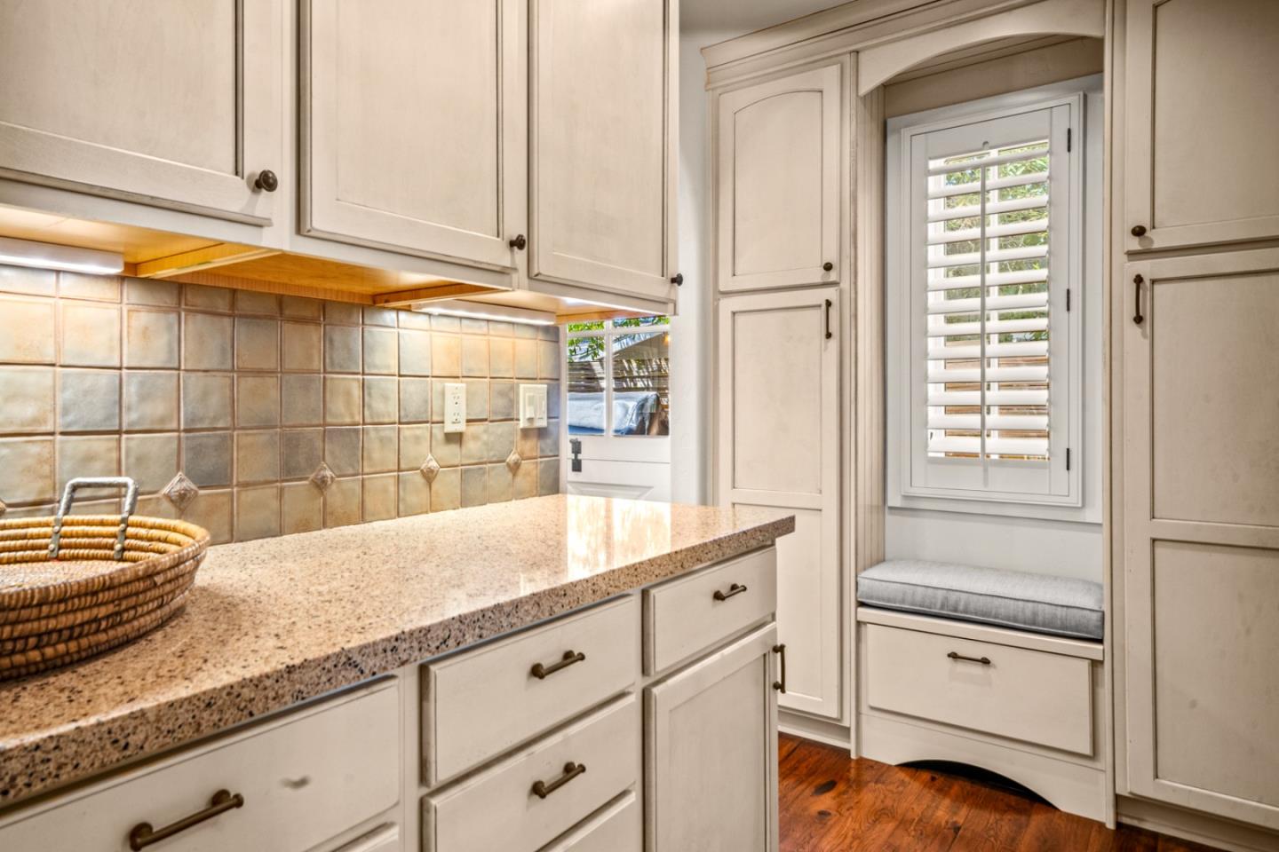 Detail Gallery Image 12 of 40 For 0 Casanova 5 Nw of Ocean Ave, Carmel,  CA 93923 - 4 Beds | 3/1 Baths