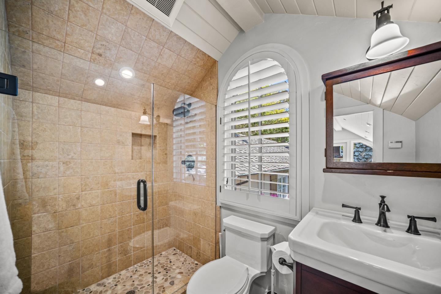 Detail Gallery Image 21 of 40 For 0 Casanova 5 Nw of Ocean Ave, Carmel,  CA 93923 - 4 Beds | 3/1 Baths