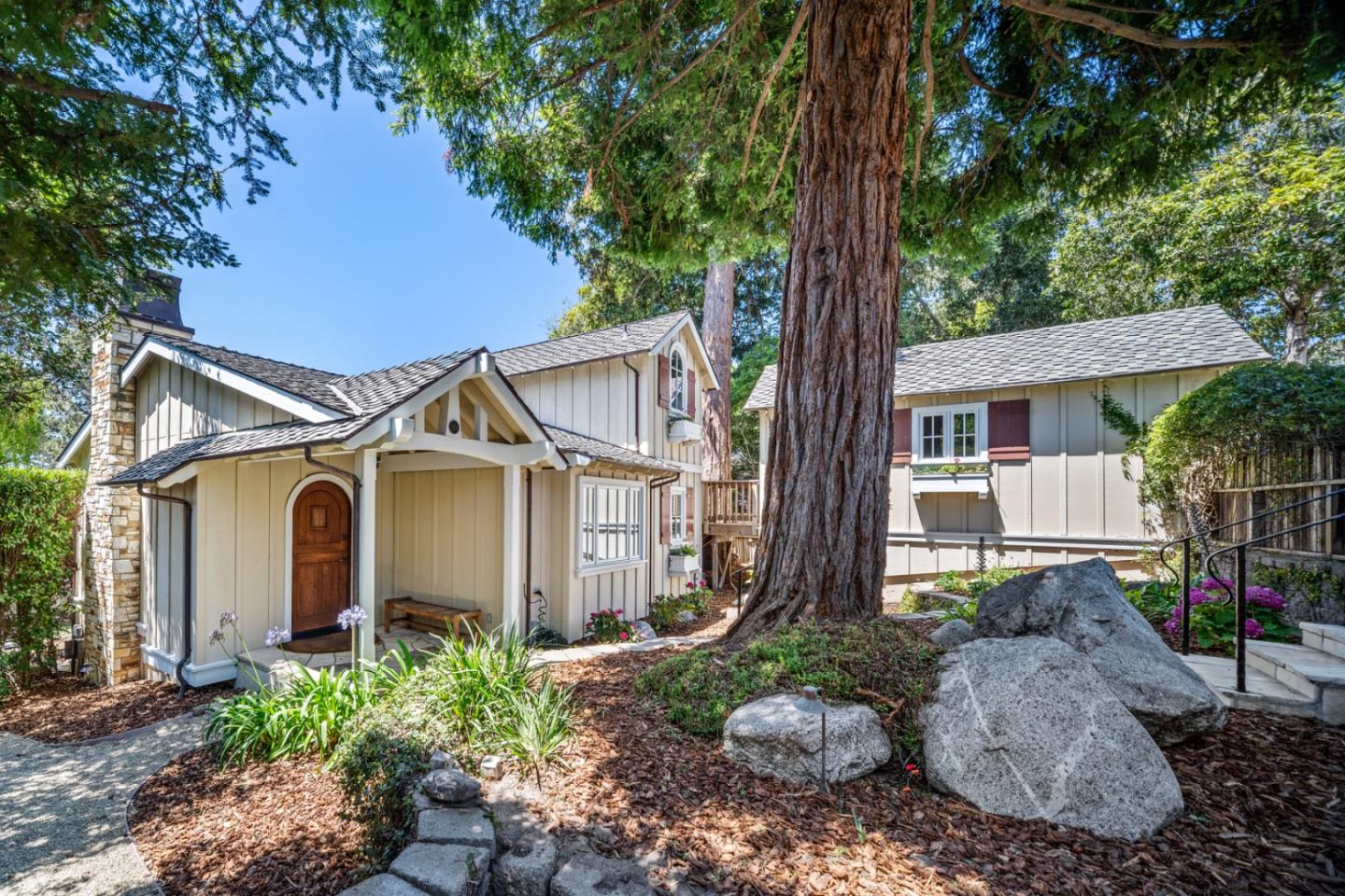 Detail Gallery Image 3 of 40 For 0 Casanova 5 Nw of Ocean Ave, Carmel,  CA 93923 - 4 Beds | 3/1 Baths