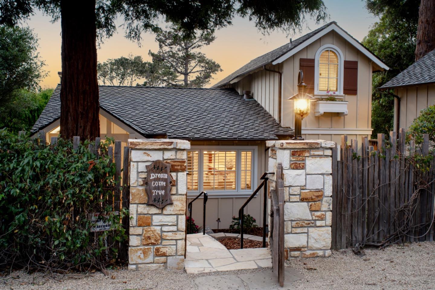 Detail Gallery Image 38 of 40 For 0 Casanova 5 Nw of Ocean Ave, Carmel,  CA 93923 - 4 Beds | 3/1 Baths