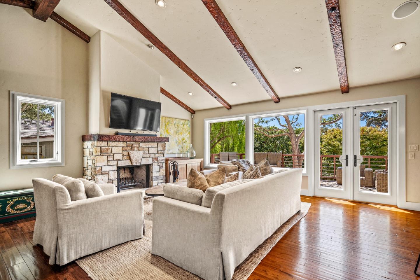 Detail Gallery Image 8 of 40 For 0 Casanova 5 Nw of Ocean Ave, Carmel,  CA 93923 - 4 Beds | 3/1 Baths