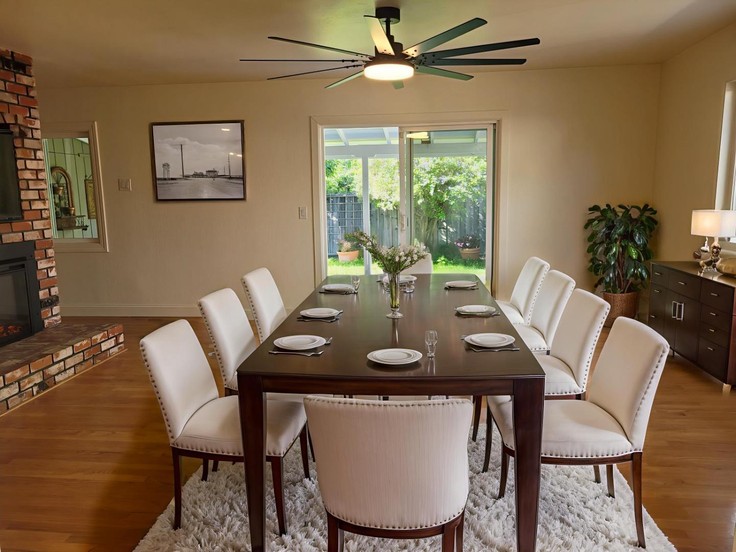 Detail Gallery Image 5 of 35 For 5161 Bela Dr, San Jose,  CA 95129 - 3 Beds | 3 Baths