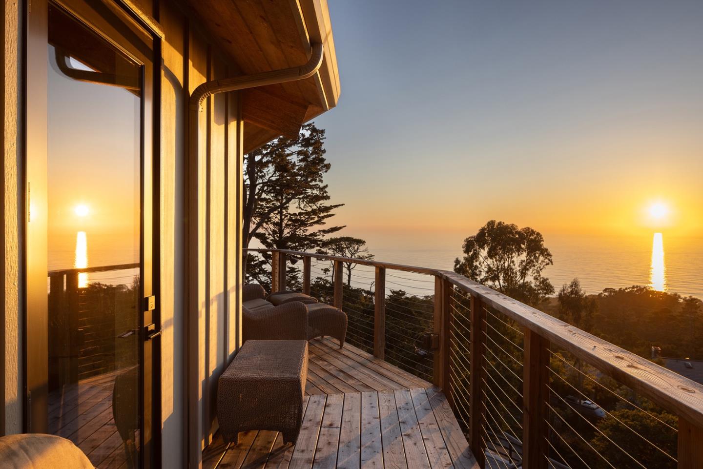 Detail Gallery Image 31 of 35 For 209 Crest Rd, Carmel,  CA 93923 - 3 Beds | 2/1 Baths
