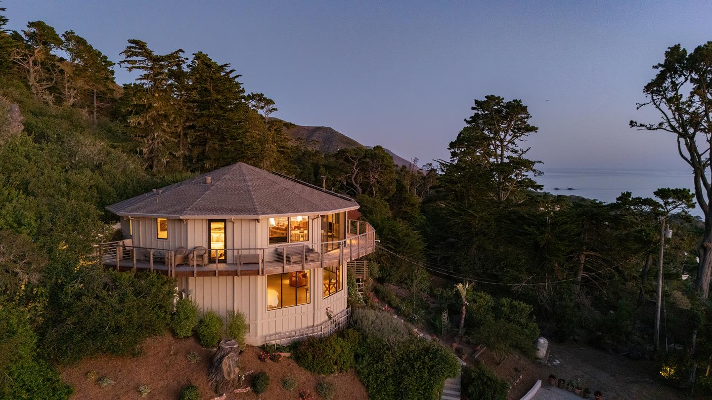 Detail Gallery Image 35 of 35 For 209 Crest Rd, Carmel,  CA 93923 - 3 Beds | 2/1 Baths