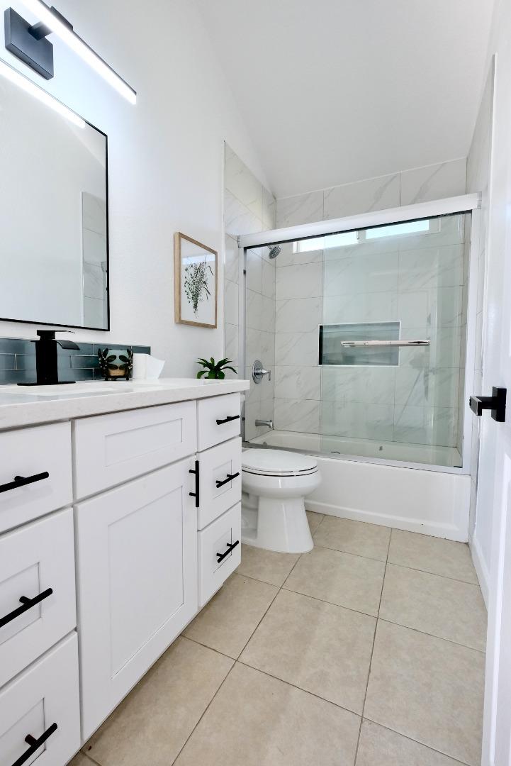 Detail Gallery Image 10 of 28 For 2195 Cunningham Ct, San Jose,  CA 95148 - 4 Beds | 3 Baths