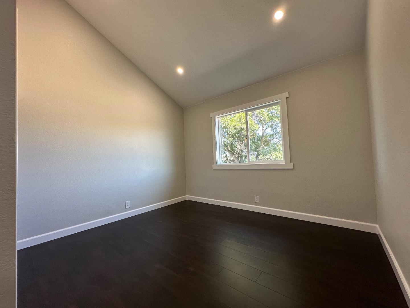 Detail Gallery Image 25 of 28 For 2195 Cunningham Ct, San Jose,  CA 95148 - 4 Beds | 3 Baths